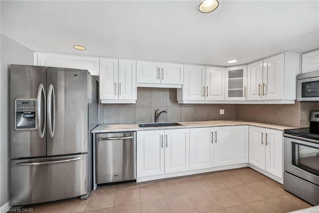 Ph1-150 Wilson Street W, Ancaster, ON - Indoor Photo Showing Kitchen