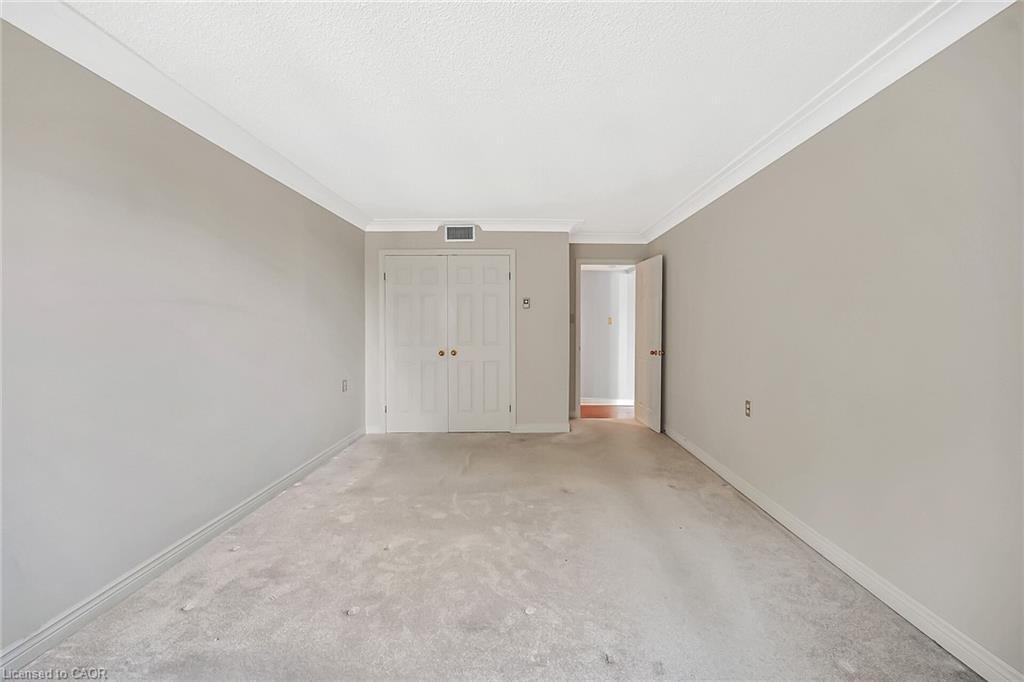 Ph1-150 Wilson Street W, Ancaster, ON - Indoor Photo Showing Other Room