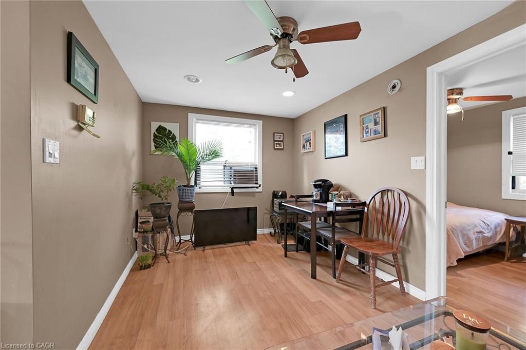 942 Upper Gage Avenue, Hamilton, ON - Indoor