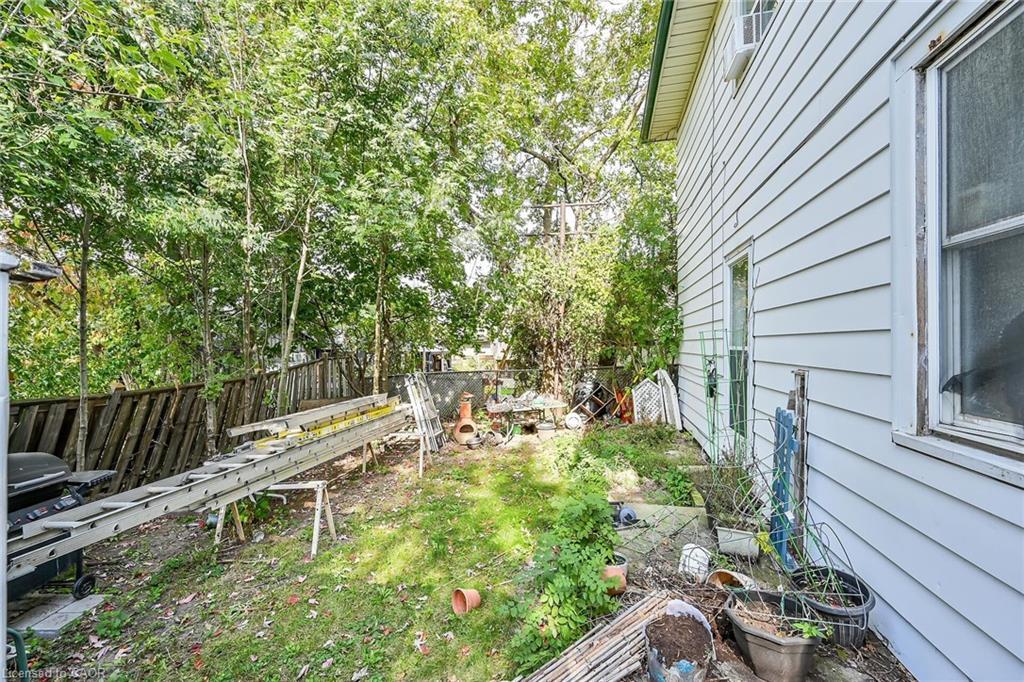 942 Upper Gage Avenue, Hamilton, ON - Outdoor With Exterior