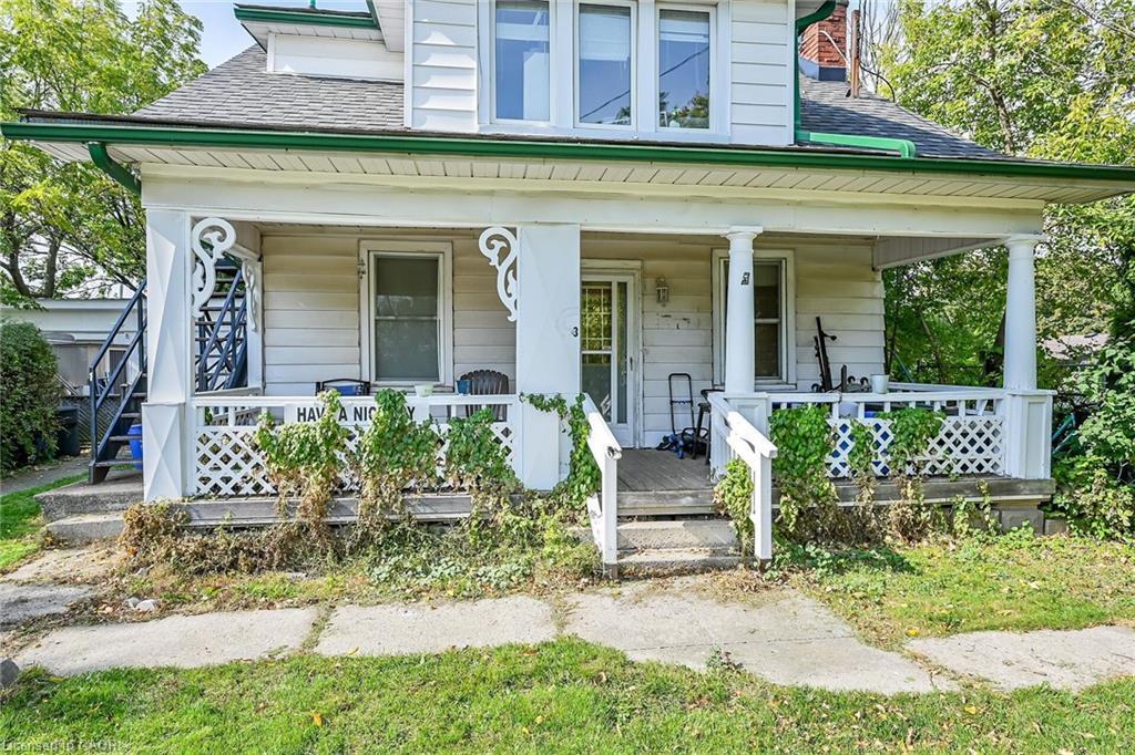 942 Upper Gage Avenue, Hamilton, ON - Outdoor With Deck Patio Veranda With Facade