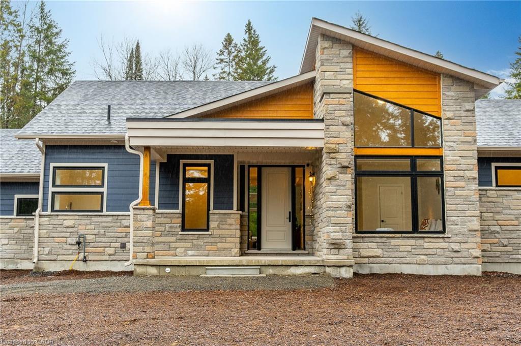 1049 Greensview Drive, Huntsville, ON - Outdoor With Facade