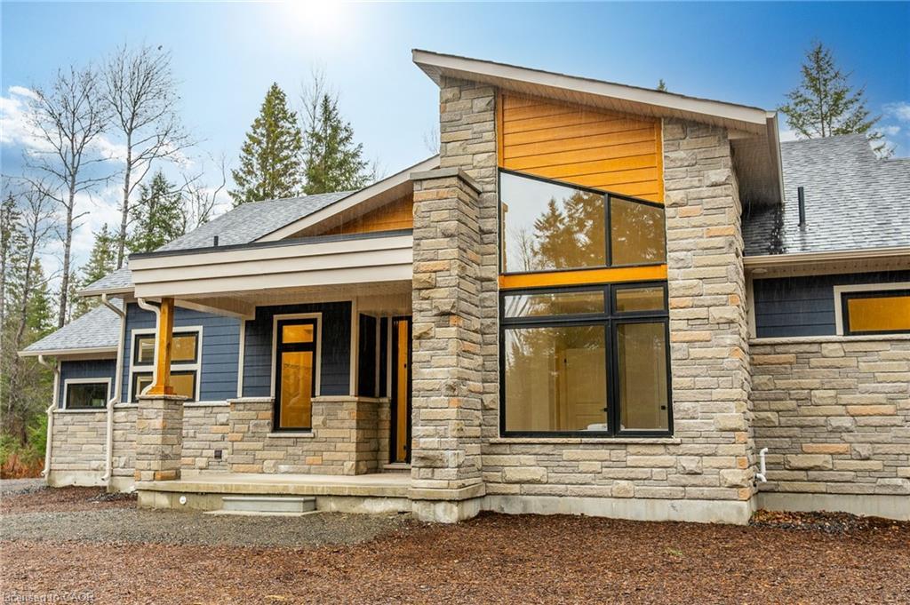 1049 Greensview Drive, Huntsville, ON - Outdoor