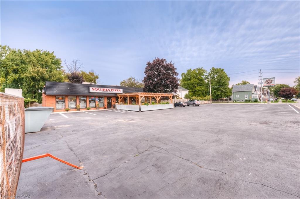 210 George Street, Dunnville, ON