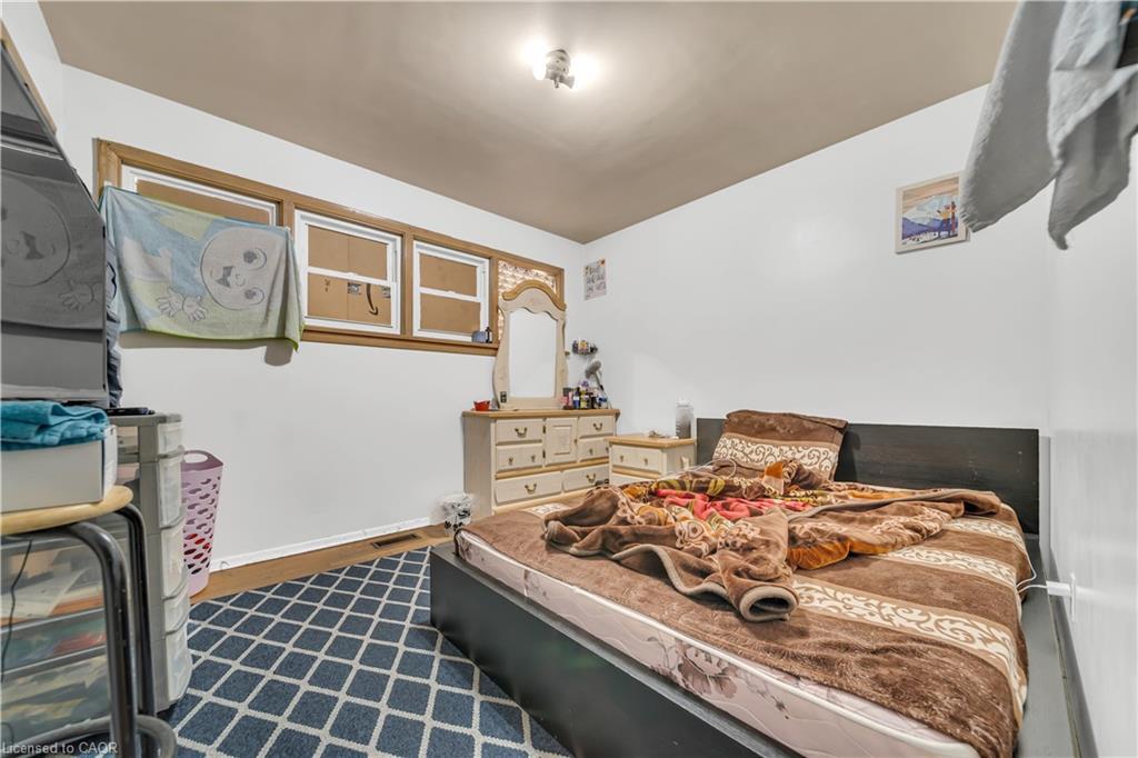 259 Franklin Street S, Kitchener, ON - Indoor Photo Showing Other Room