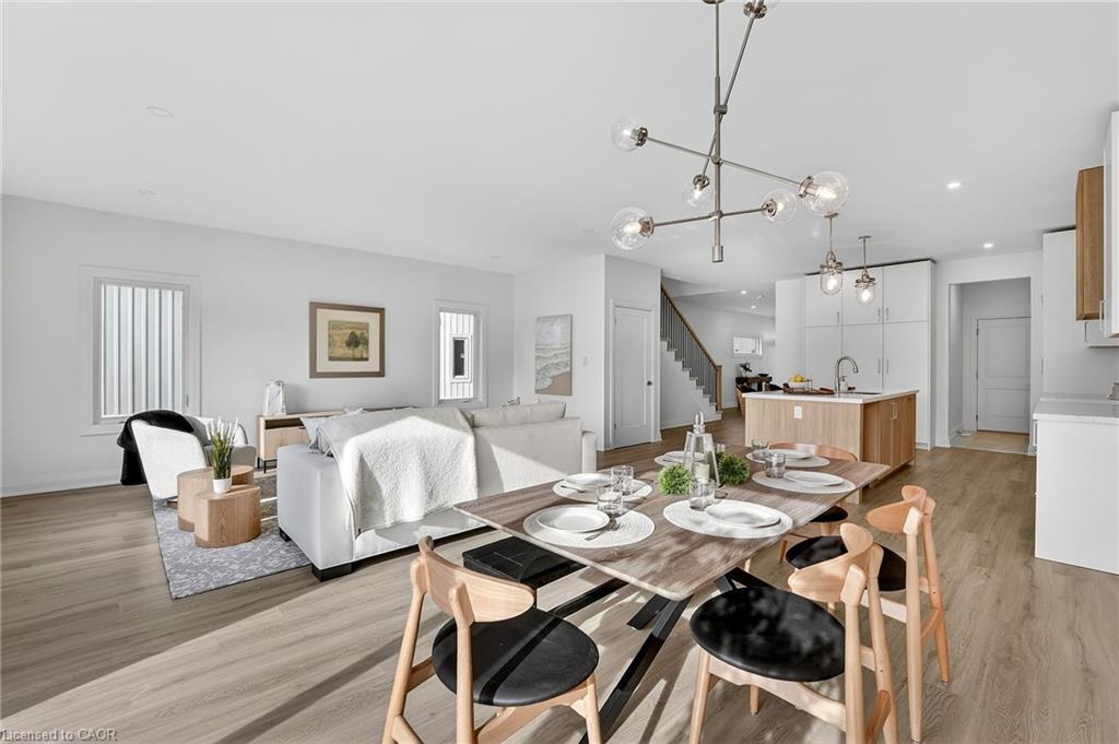 8868 Angie Drive, Niagara Falls, ON - Indoor