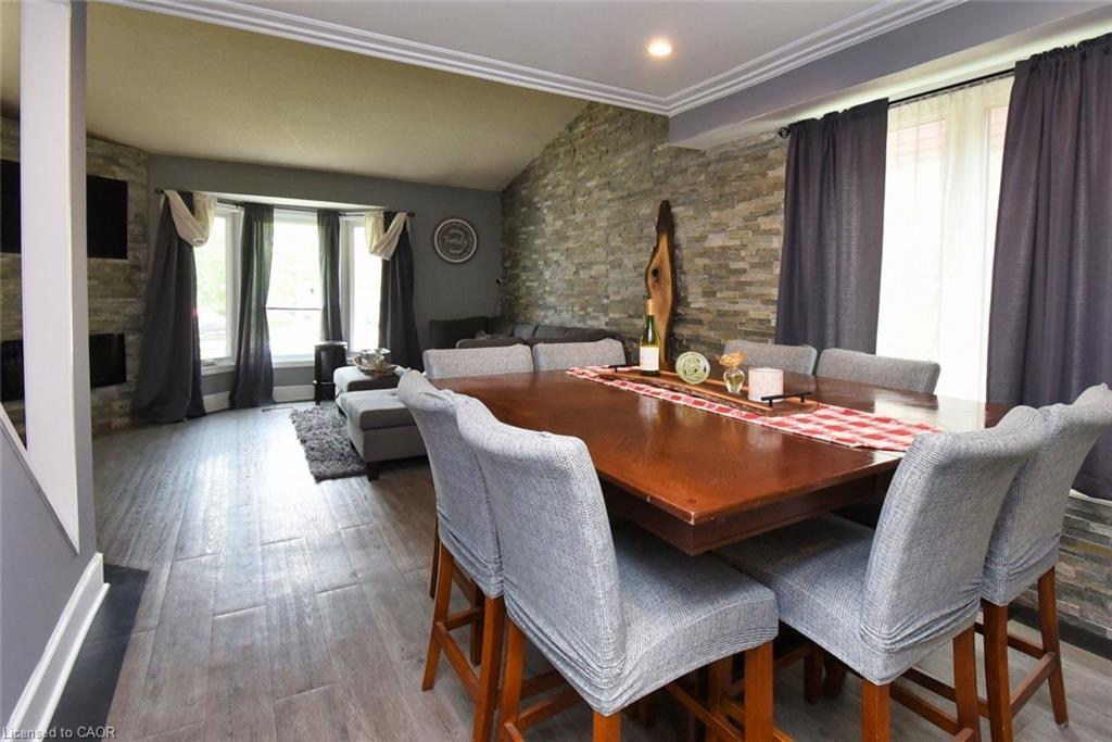 448 Acadia Drive, Hamilton, ON - Indoor Photo Showing Dining Room