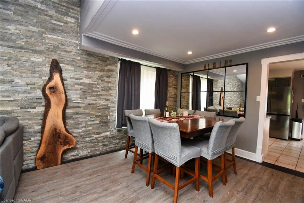 448 Acadia Drive, Hamilton, ON - Indoor Photo Showing Dining Room