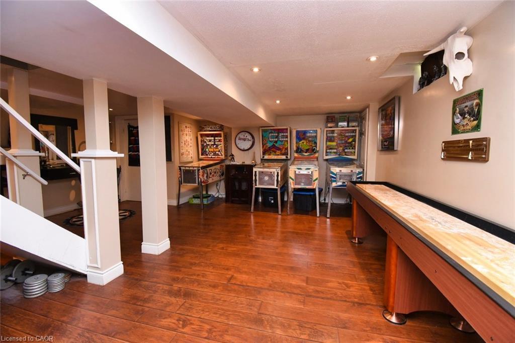 448 Acadia Drive, Hamilton, ON - Indoor Photo Showing Other Room