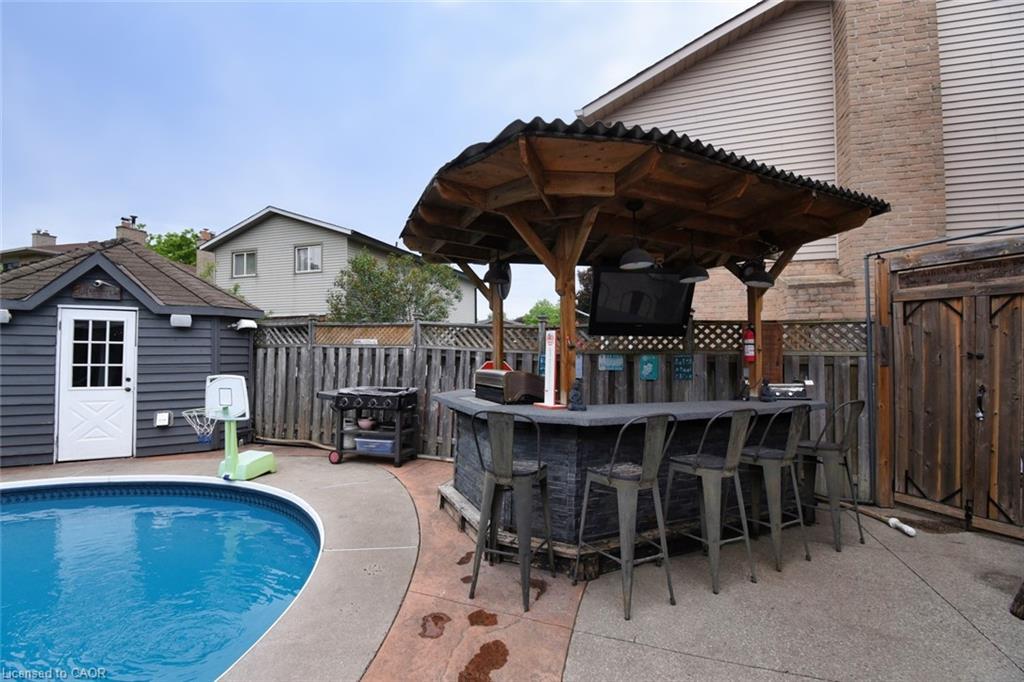 448 Acadia Drive, Hamilton, ON - Outdoor With Deck Patio Veranda With Exterior