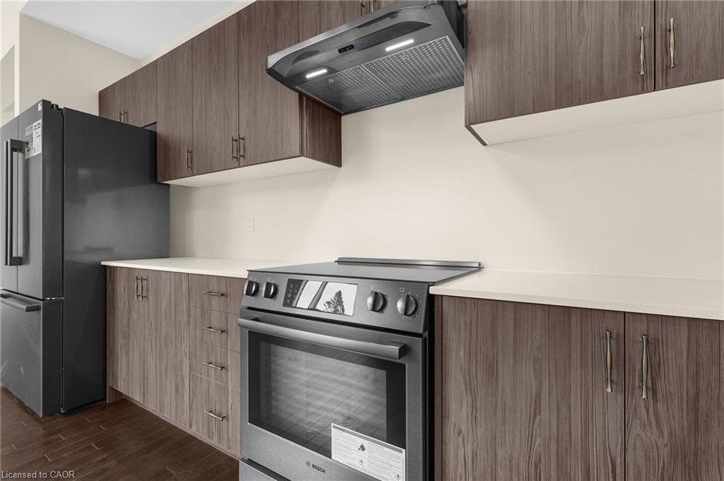 83-1007 Kingsridge Court, Huntsville, ON - Indoor Photo Showing Kitchen