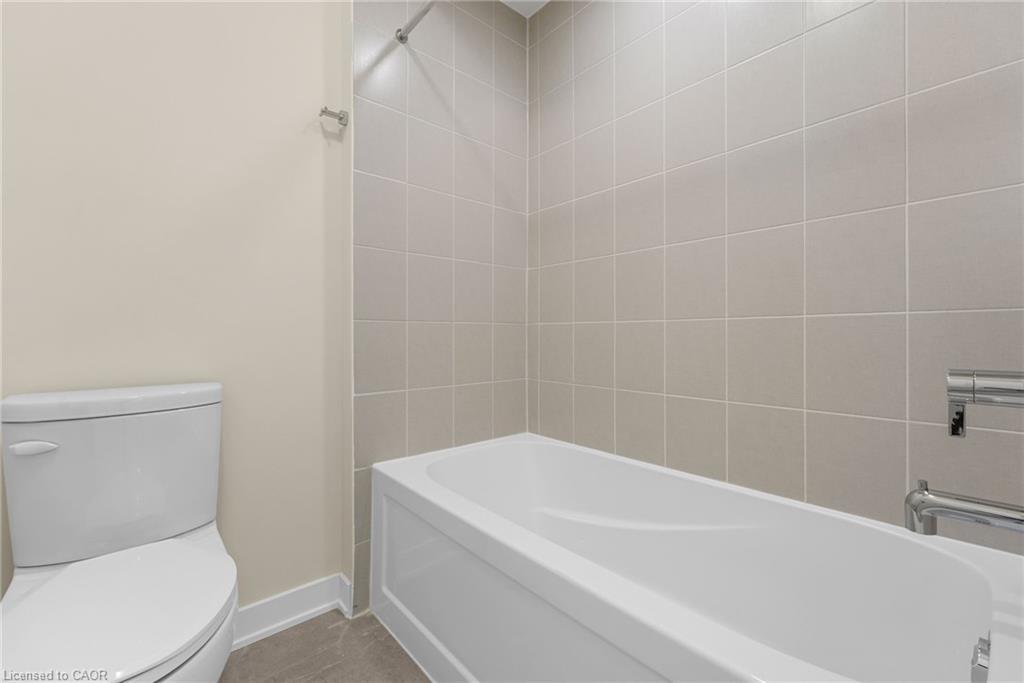 83-1007 Kingsridge Court, Huntsville, ON - Indoor Photo Showing Bathroom