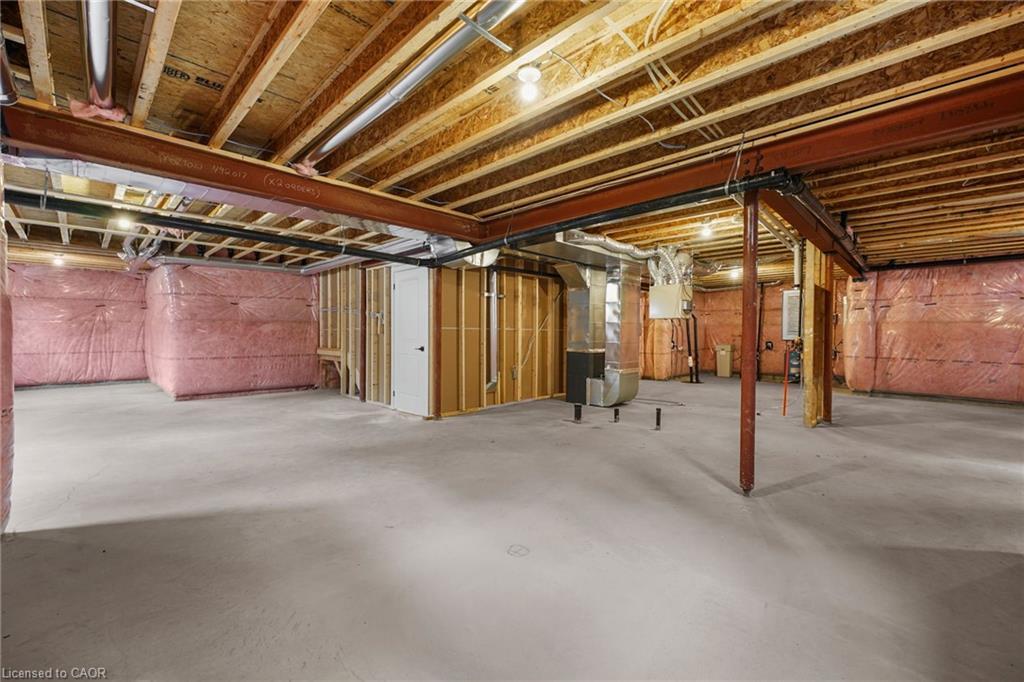 83-1007 Kingsridge Court, Huntsville, ON - Indoor Photo Showing Basement