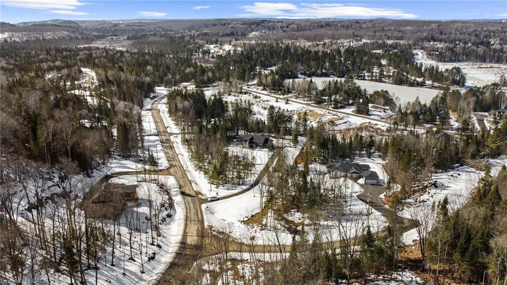 83-1007 Kingsridge Court, Huntsville, ON - Outdoor With View