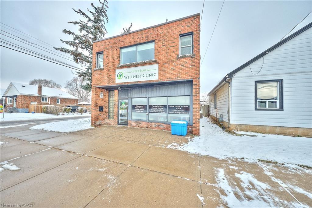 Upper-229 East 13Th Street, Hamilton, ON - Outdoor