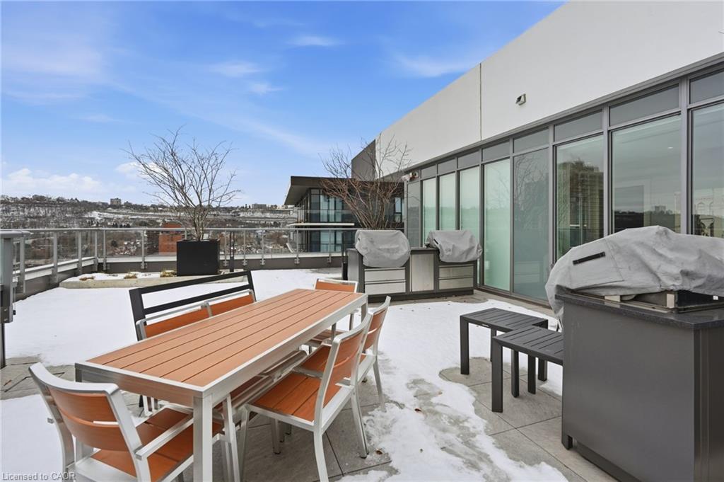 416-212 King William Street, Hamilton, ON - Outdoor With Exterior