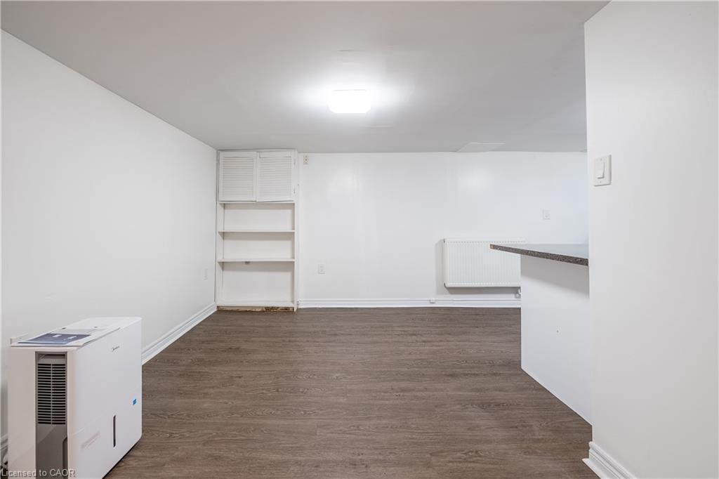 Basement-11 Ottawa Street S, Hamilton, ON - Indoor Photo Showing Other Room
