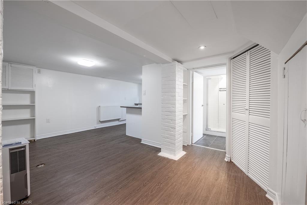 Basement-11 Ottawa Street S, Hamilton, ON - Indoor Photo Showing Other Room