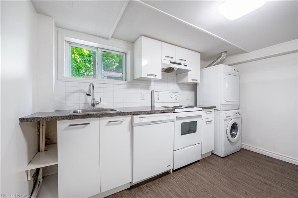 Basement-11 Ottawa Street S, Hamilton, ON - Indoor