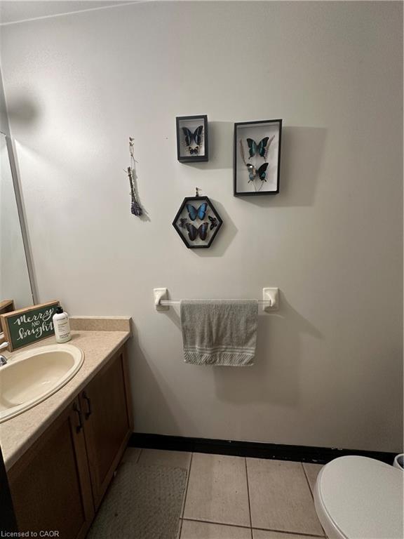 3 Lanza Court, Hamilton, ON - Indoor Photo Showing Bathroom