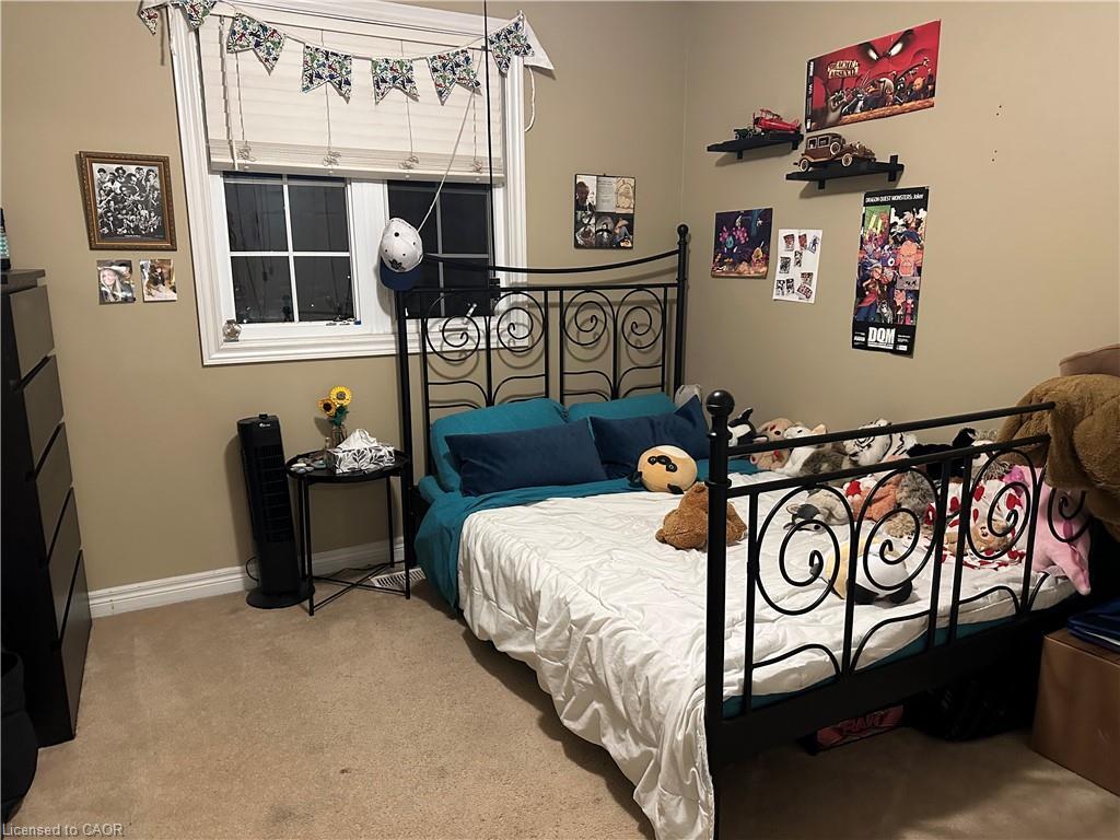 3 Lanza Court, Hamilton, ON - Indoor Photo Showing Bedroom