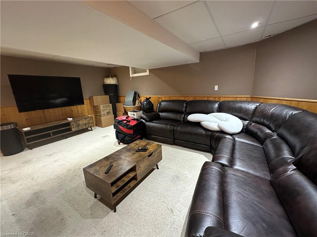 3 Lanza Court, Hamilton, ON