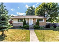 UPPER-107 Ellis Crescent Waterloo, ON N2J 2C1