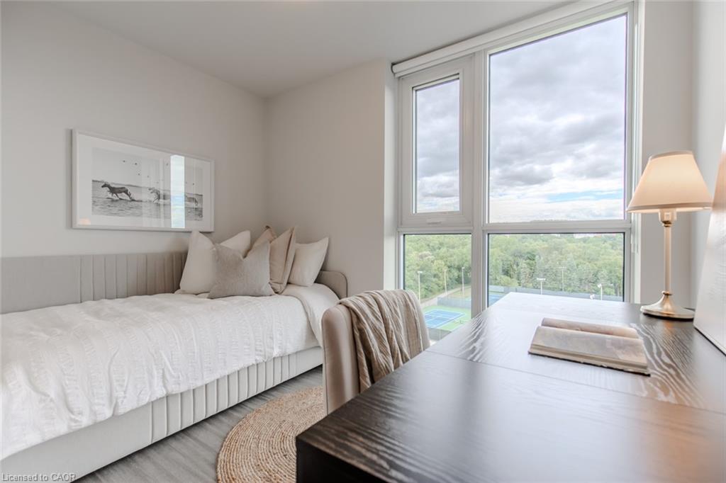 1106-870 Queenston Road, Stoney Creek, ON - Indoor Photo Showing Bedroom