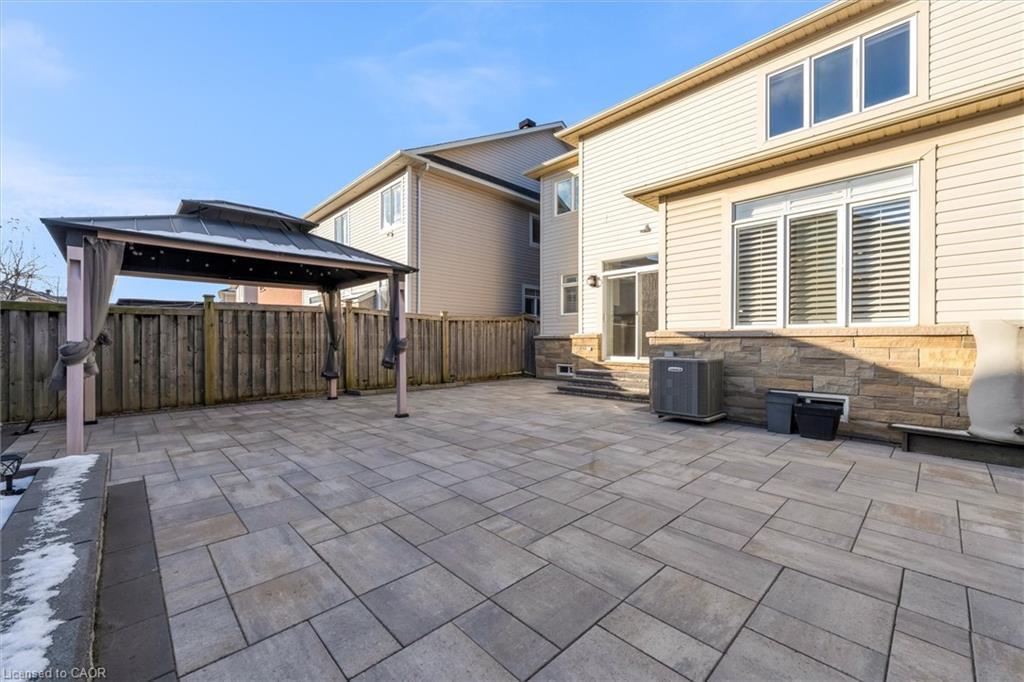 4838 Columbus Drive, Burlington, ON - Outdoor With Exterior