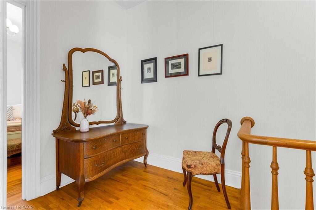 158 Wilson Street, Hamilton, ON - Indoor Photo Showing Other Room