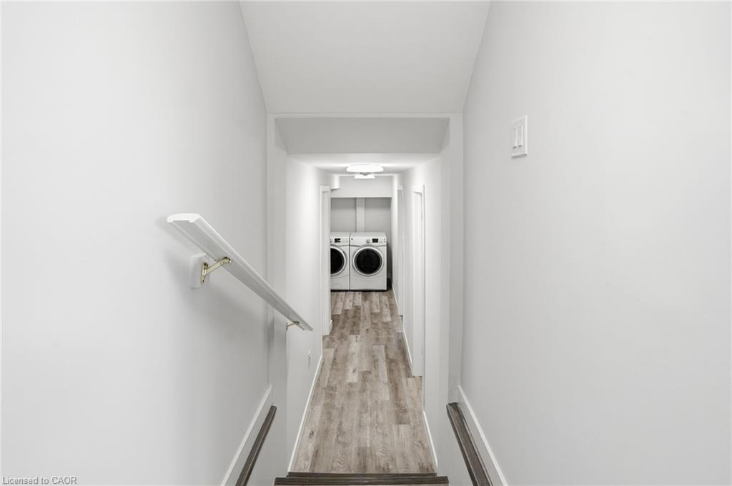 93 Wellington Street, Welland, ON - Indoor