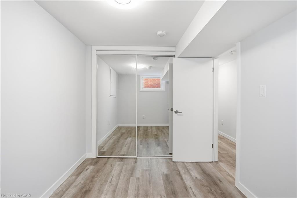 93 Wellington Street, Welland, ON - Indoor Photo Showing Other Room