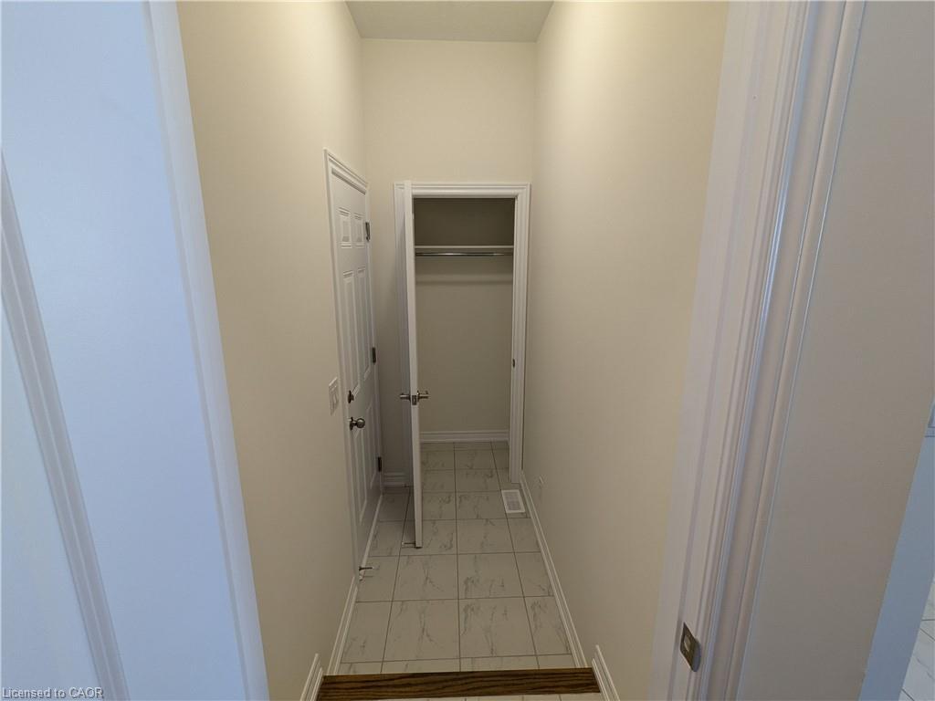 203 Broadacre Drive, Kitchener, ON - Indoor Photo Showing Other Room