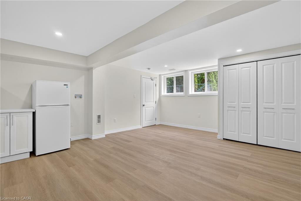 120 Westheights Drive, Kitchener, ON - Indoor Photo Showing Other Room