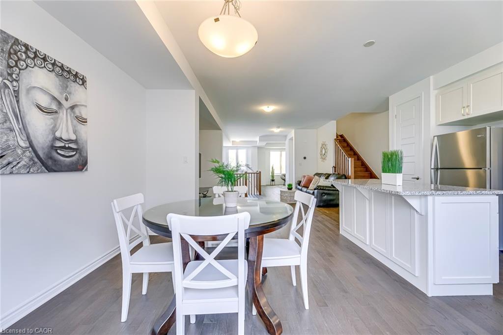 5188 Viola Desmond Drive, Mississauga, ON - Indoor Photo Showing Dining Room