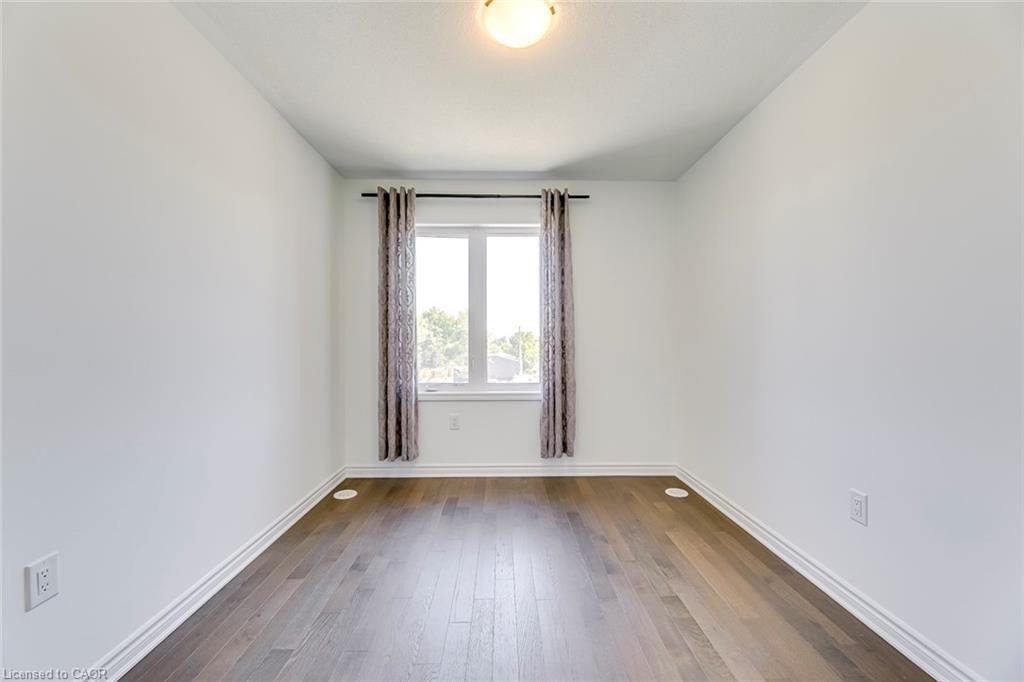 5188 Viola Desmond Drive, Mississauga, ON - Indoor Photo Showing Other Room