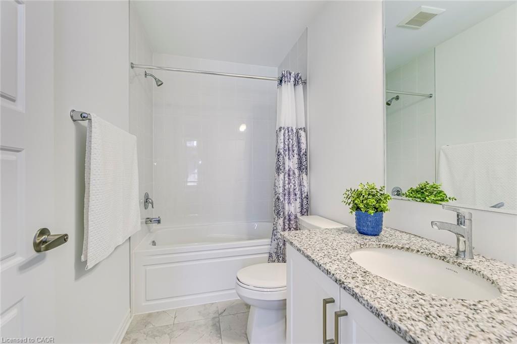 5188 Viola Desmond Drive, Mississauga, ON - Indoor Photo Showing Bathroom