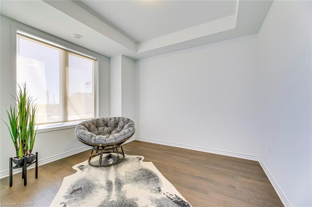 5188 Viola Desmond Drive, Mississauga, ON - Indoor Photo Showing Other Room