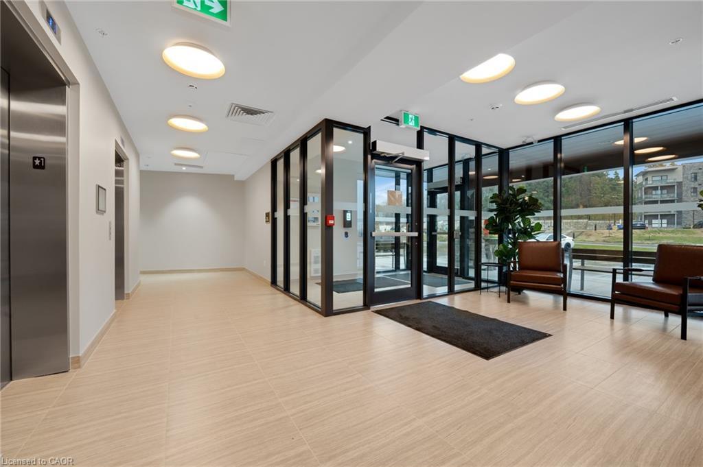 519-1100 Lackner Place, Kitchener, ON - Indoor Photo Showing Other Room