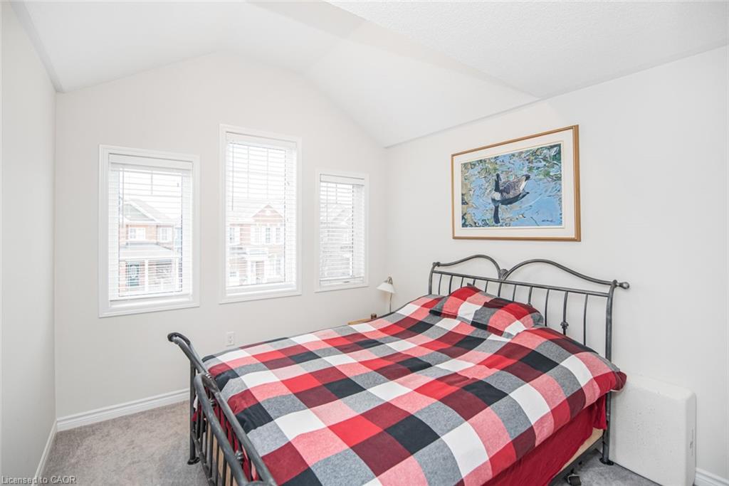 529 Bartleman Terrace, Milton, ON - Indoor Photo Showing Bedroom
