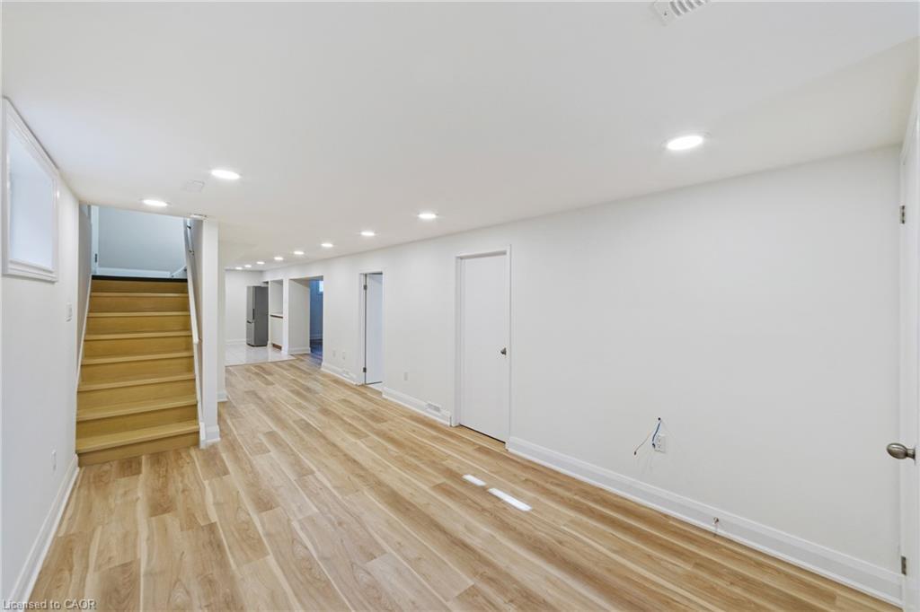 131 Sanatorium Road, Hamilton, ON - Indoor Photo Showing Other Room