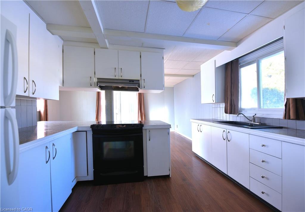 1448 Upper Ottawa Street, Hamilton, ON - Indoor Photo Showing Kitchen With Double Sink
