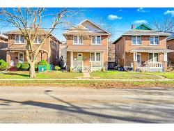 39 Fielden Avenue Port Colborne, ON L3K 4S8