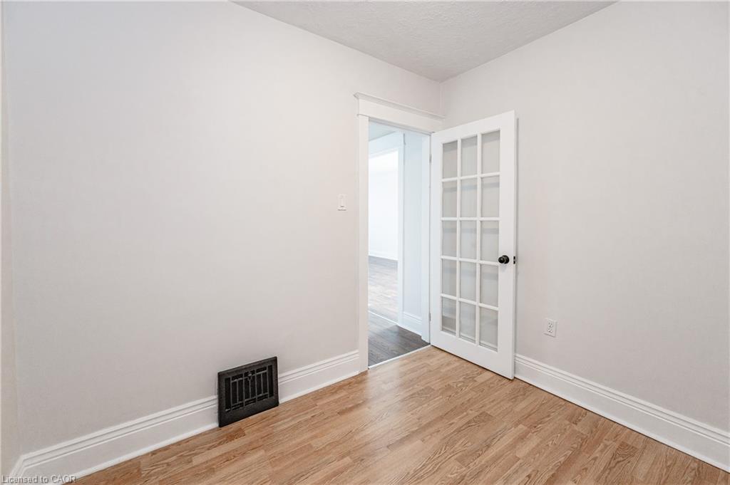 257 Tragina Avenue N, Hamilton, ON - Indoor Photo Showing Other Room