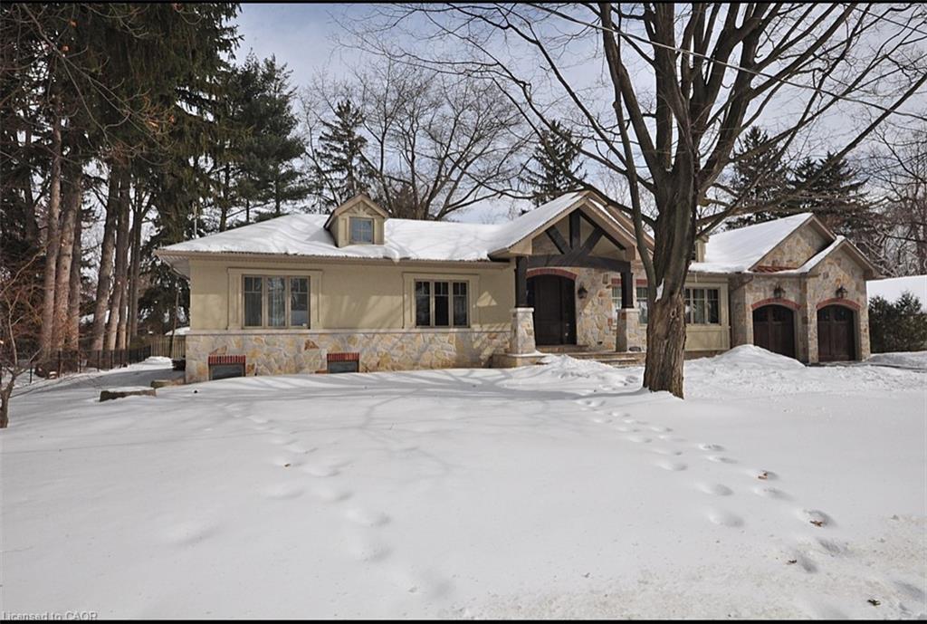 225 Forestwood Drive, Oakville, ON - Outdoor With Facade
