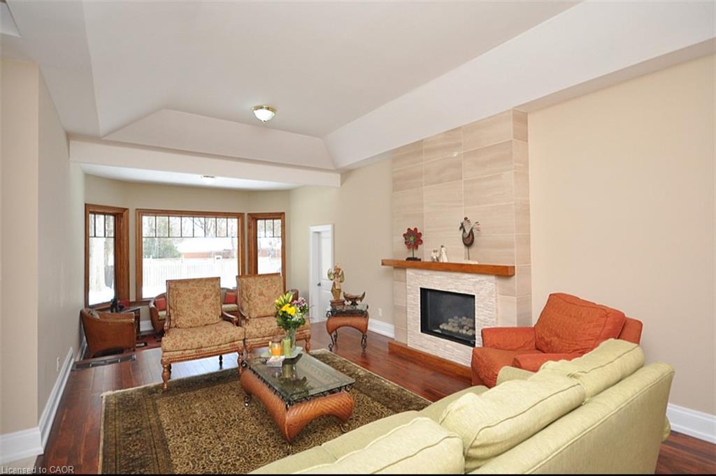 225 Forestwood Drive, Oakville, ON - Indoor Photo Showing Living Room With Fireplace
