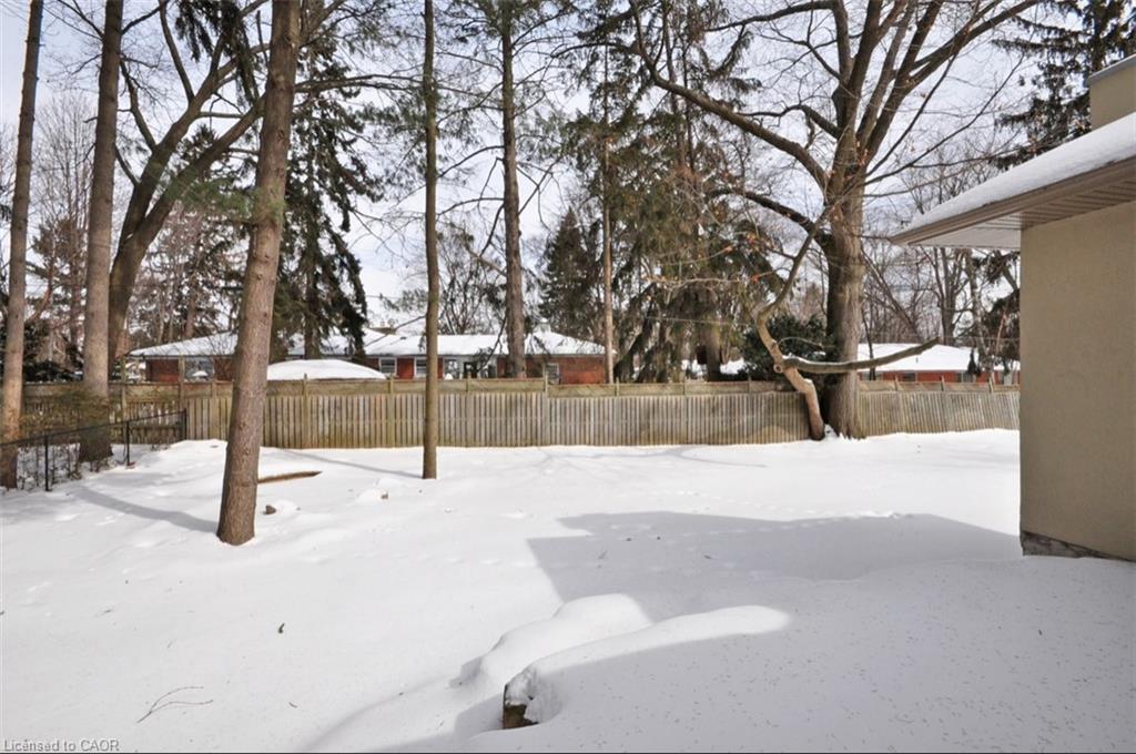 225 Forestwood Drive, Oakville, ON - Indoor Photo Showing Bathroom