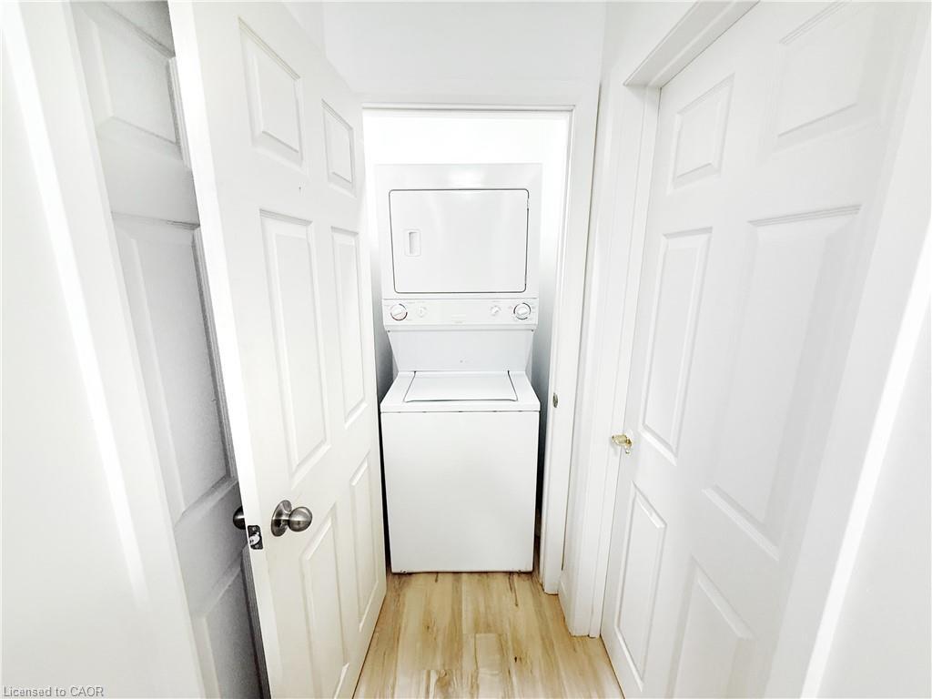 A-31 Clearview Drive, Cambridge, ON - Indoor Photo Showing Laundry Room