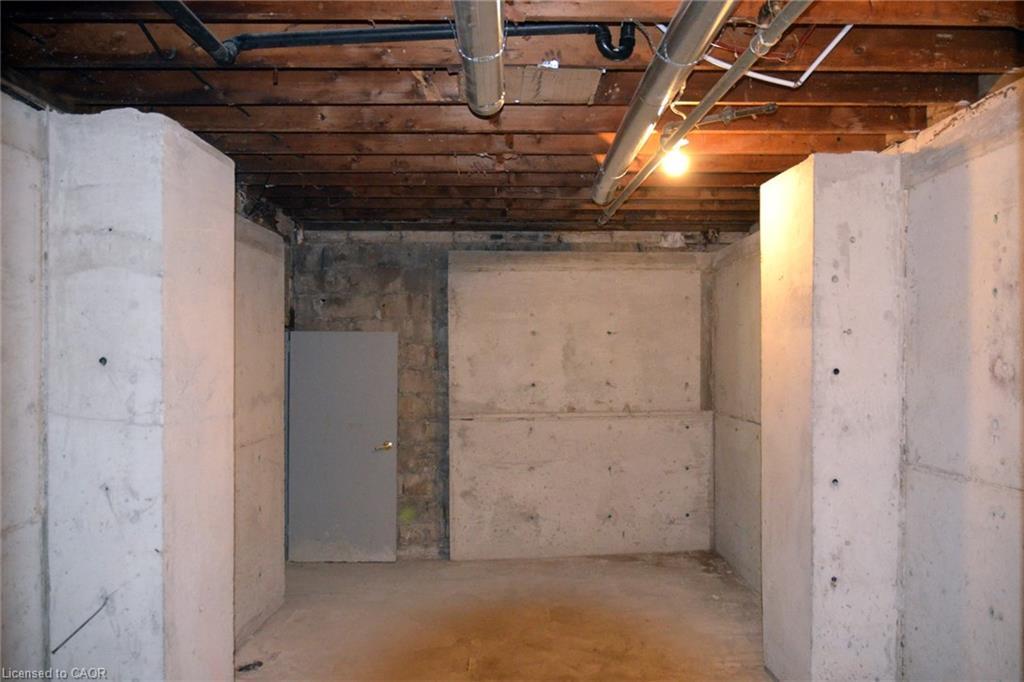 404 Queensway W, Simcoe, ON - Indoor Photo Showing Basement