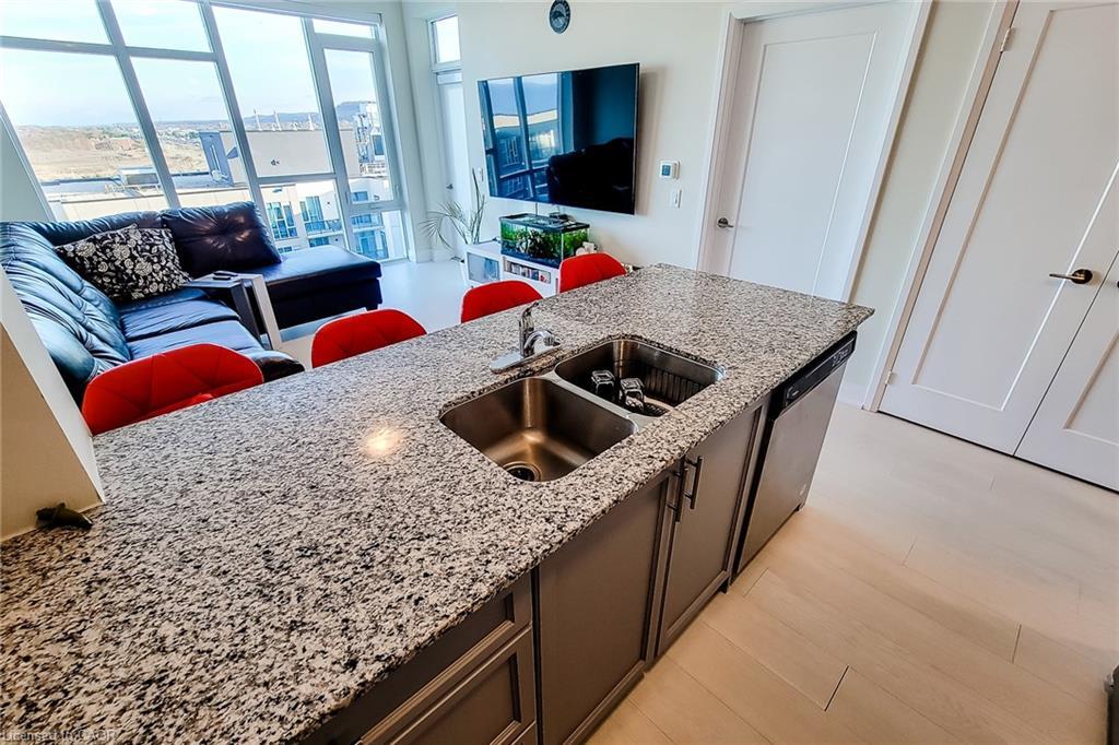 810-16 Concord Place, Grimsby, ON - Indoor Photo Showing Kitchen With Double Sink